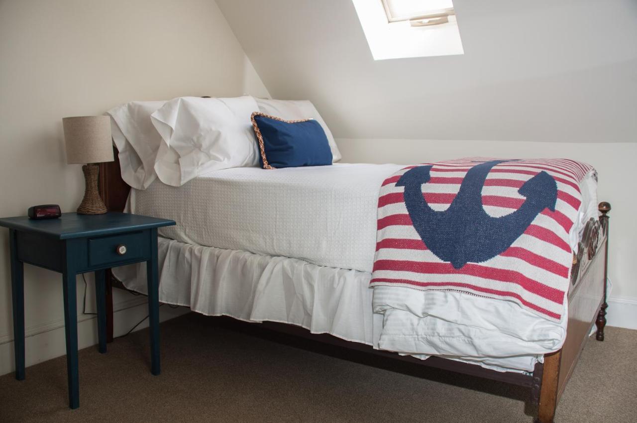 Inn At Haven Harbour Rock Hall Екстер'єр фото