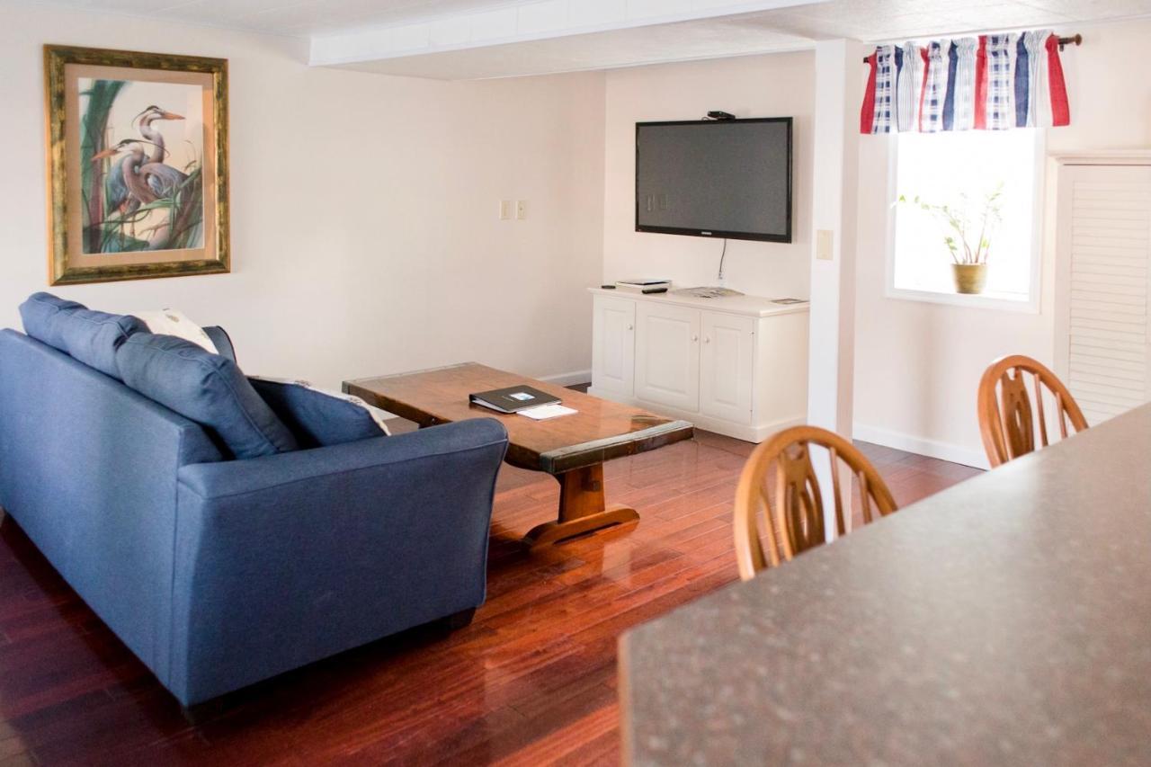 Inn At Haven Harbour Rock Hall Екстер'єр фото